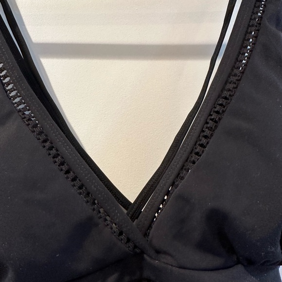 Simons Once piece swimsuit - Picture 2 of 5